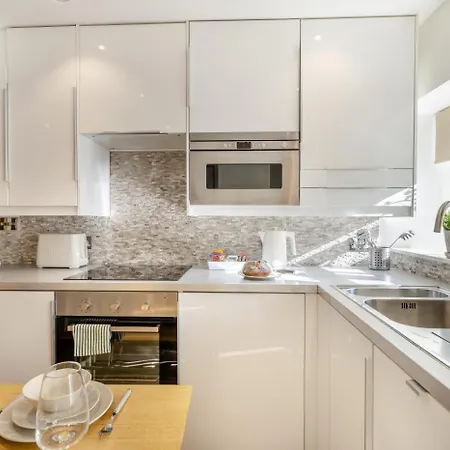 2 Bed In Oc-l31060 *