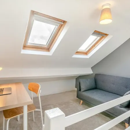 2 Bed In Oc-l31060 Ferienhaus *